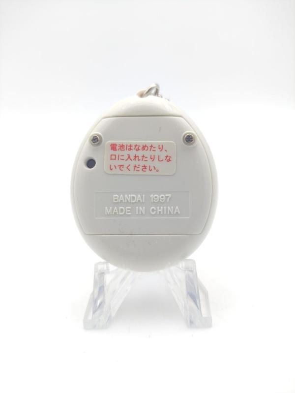 Tamagotchi Original P1/P2 White w/ blue Original Bandai 1997 Buy-Tamagotchis 3