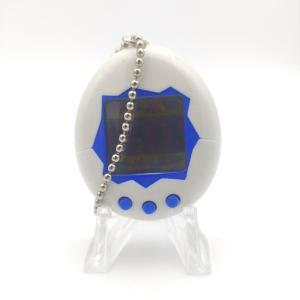 Tamagotchi Original P1/P2 White w/ blue Original Bandai 1997 Buy-Tamagotchis