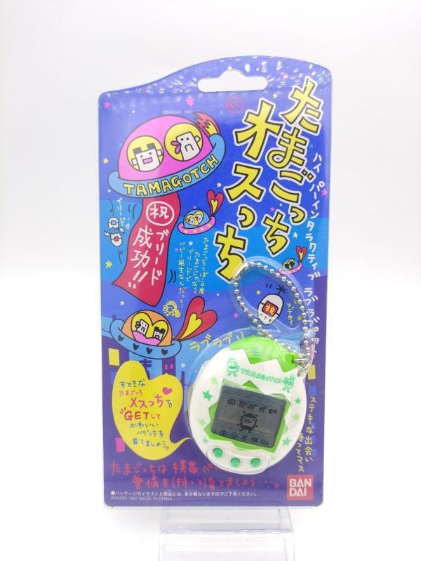 Tamagotchi Osutchi Mesutchi White w/ green Bandai japan boxed Buy-Tamagotchis 2