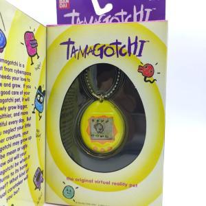 Tamagotchi Original P1/P2 Yellow w/orange Bandai 1997 Buy-Tamagotchis