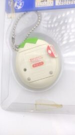 Tamagotchi Osutchi Mesutchi White w/ green Bandai japan boxed Boutique-Tamagotchis 4