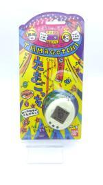 Tamagotchi Original P1/P2 White Bandai 1997 English Buy-Tamagotchis 3