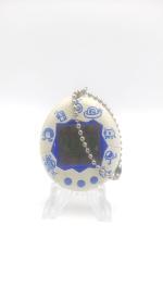 Tamagotchi Original P1/P2 White w/ blue Original Bandai 1997 Buy-Tamagotchis 3