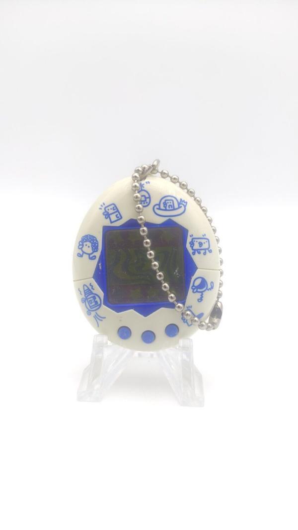 Tamagotchi Original P1/P2 White w/ blue Original Bandai 1997 Buy-Tamagotchis 2