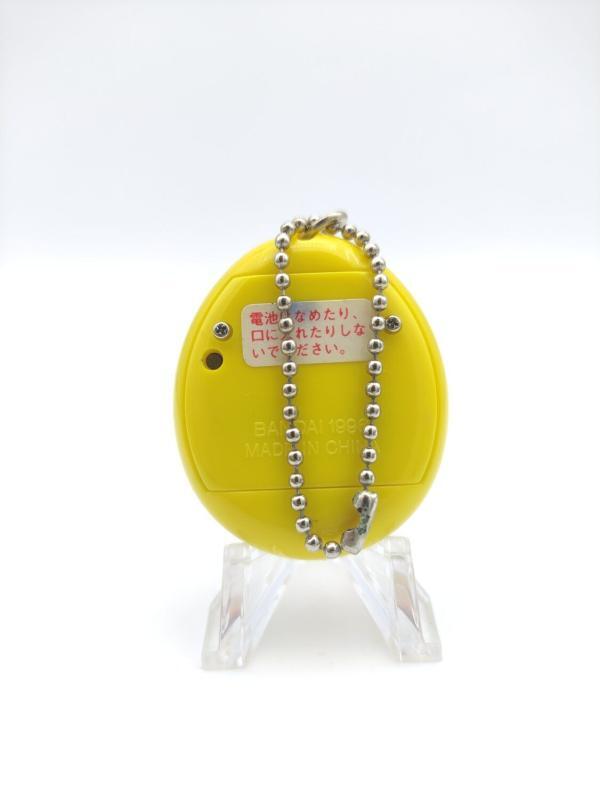 Tamagotchi Original P1/P2 Yellow w/ orange Bandai 1997 Buy-Tamagotchis 3