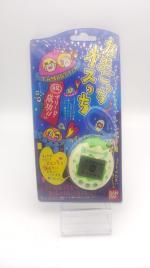 Tamagotchi Osutchi Mesutchi White w/ green Bandai japan boxed Buy-Tamagotchis 3