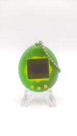 Tamagotchi Original P1/P2 Green w/ yellow Original Bandai 1997 Boutique-Tamagotchis 2