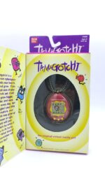 Tamagotchi Original P1/P2 Purple w/ yellow Original Bandai 1997 Boutique-Tamagotchis 2