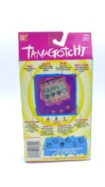 Tamagotchi Original P1/P2 Green w/ red Bandai 1997 English Boutique-Tamagotchis 3