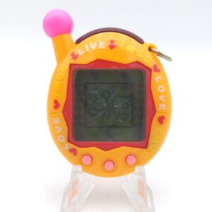 Tamagotchi Chou Jinsei Enjoi Hanerutchi 2 White w/ Red Boutique-Tamagotchis 4