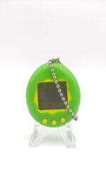 Tamagotchi Original P1/P2 Green w/ yellow Original Bandai 1997 Boutique-Tamagotchis 2