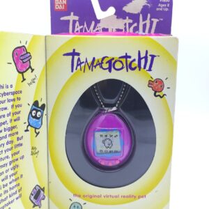 Tamagotchi Original P1/P2 Purple w/ blue Bandai 1997 English Boutique-Tamagotchis 8