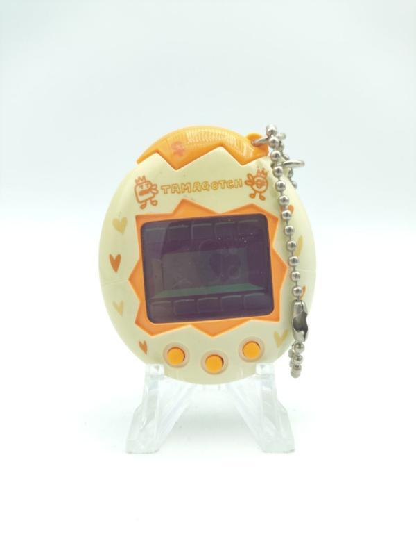 Tamagotchi Osutchi Mesutchi White w/ orange Bandai japan Buy-Tamagotchis 2