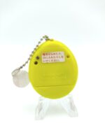 Tamagotchi Original P1/P2 Yellow w/ orange Bandai 1997 Boutique-Tamagotchis 3