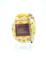 Tamagotchi Osutchi Mesutchi White w/ orange Bandai japan Boutique-Tamagotchis 2