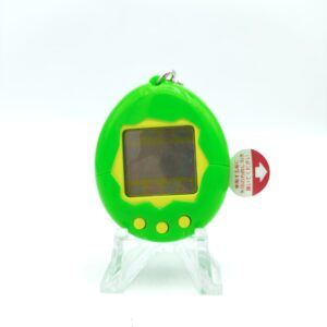 Tamagotchi Original P1/P2 Green w/ yellow Original Bandai 1997 Buy-Tamagotchis