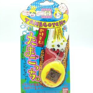 Tamagotchi Original P1/P2 Yellow w/orange Bandai 1997 boxed Buy-Tamagotchis