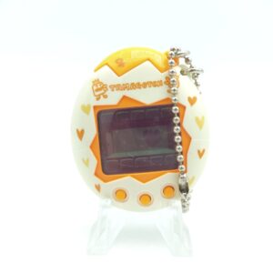 Tamagotchi Osutchi Mesutchi White w/ orange Bandai japan Buy-Tamagotchis