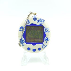 Tamagotchi Original P1/P2 White w/ blue Original Bandai 1997 Buy-Tamagotchis