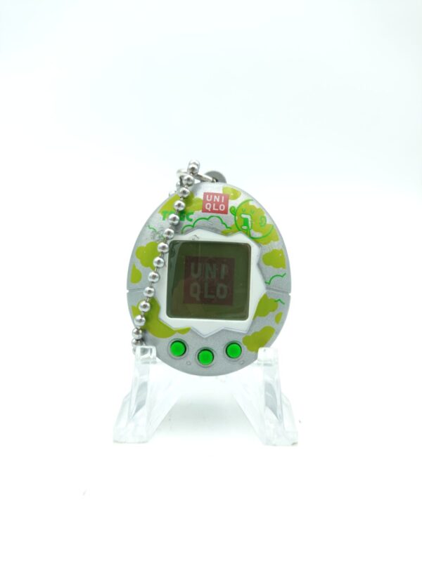 Tamagotchi Bandai Original Chibi Mini Grey w/ green uniqlo Buy-Tamagotchis 2