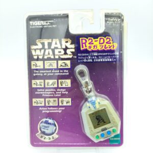 STAR WARS Giga Pets R2D2 Tiger Electronics Grey Buy-Tamagotchis