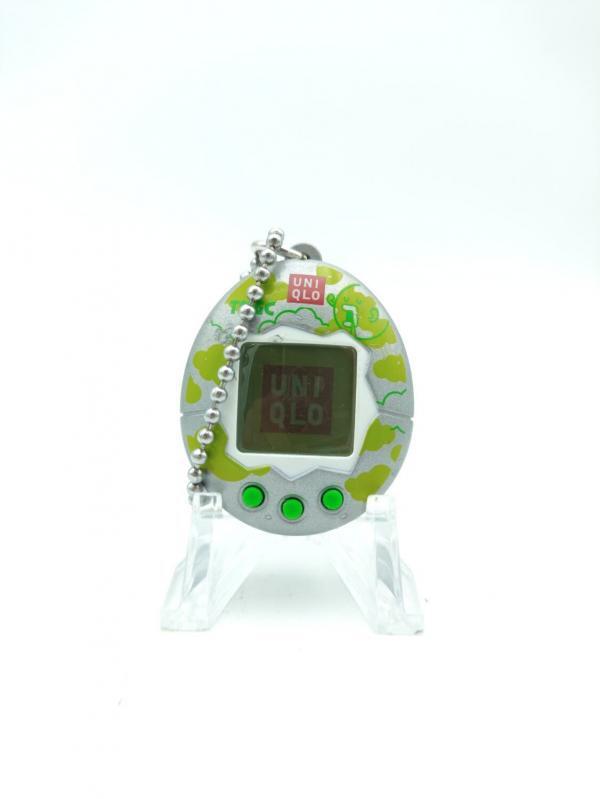 Tamagotchi Bandai Original Chibi Mini Grey w/ green uniqlo Buy-Tamagotchis 2