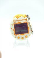 Tamagotchi Osutchi Mesutchi White w/ orange Bandai japan Buy-Tamagotchis 3