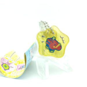 Tamagotchi Bandai Keychain Karaoke yellow yattatchi Porte clé