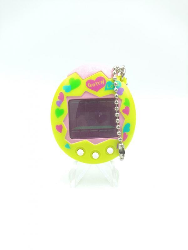 Tamagotchi Osutchi Mesutchi Yellow Bandai japan Buy-Tamagotchis 2