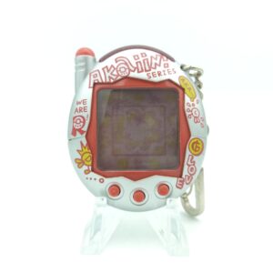 Tamagotchi Keitai Kaitsuu! Tamagotchi Plus Akai “Akaiin!” Silver Buy-Tamagotchis