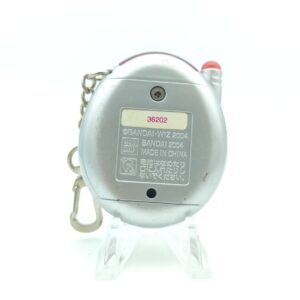 Tamagotchi Keitai Kaitsuu! Tamagotchi Plus Akai “Akaiin!” Silver Buy-Tamagotchis 2