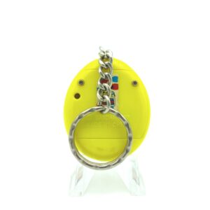 Tamagotchi Original P1/P2 yellow w/ orange Bandai 1997 English Buy-Tamagotchis 3