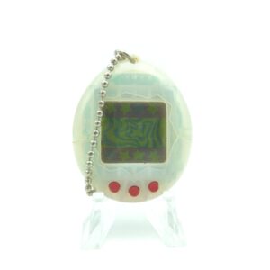 Tamagotchi Original P1/P2 Clear White Original Bandai 1997 Buy-Tamagotchis