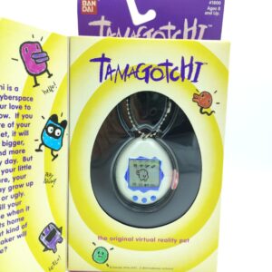 Tamagotchi Original P1/P2 White w/ blue Original Bandai 1997 Buy-Tamagotchis