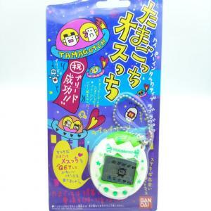 Tamagotchi Osutchi Mesutchi White w/ green Bandai japan boxed Buy-Tamagotchis