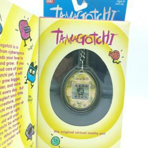 Tamagotchi Original P1/P2 green camo Bandai 1997 English Buy-Tamagotchis